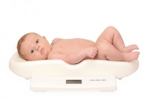 baby infant birth weight size iStock.com vasina