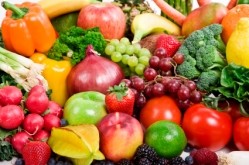 Vegetables, but not fruit, are associated with a lower risk of pancreatitis.