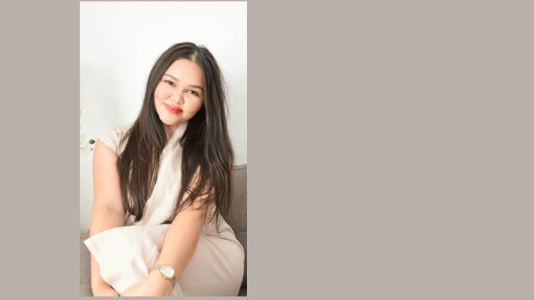 Asel Hofgartner, Kana Vita