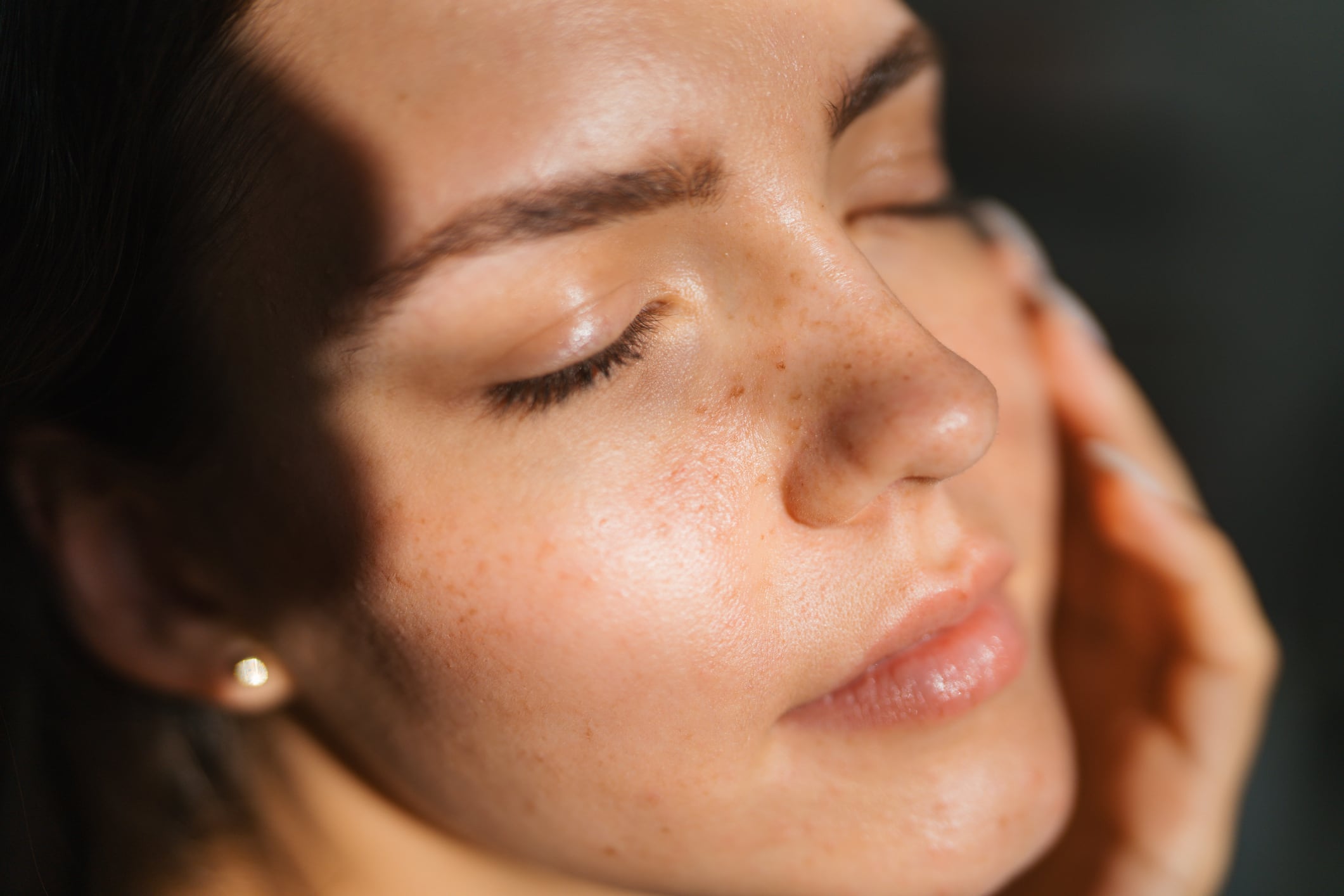 "As a brand who is focused on bridging the gap between skin health and skin care it made sense for us to bring on a test like this one because we found that people want to understand what is happening on their skin," said Tessa Kienow, VP of Brands, Dakota Biotech.