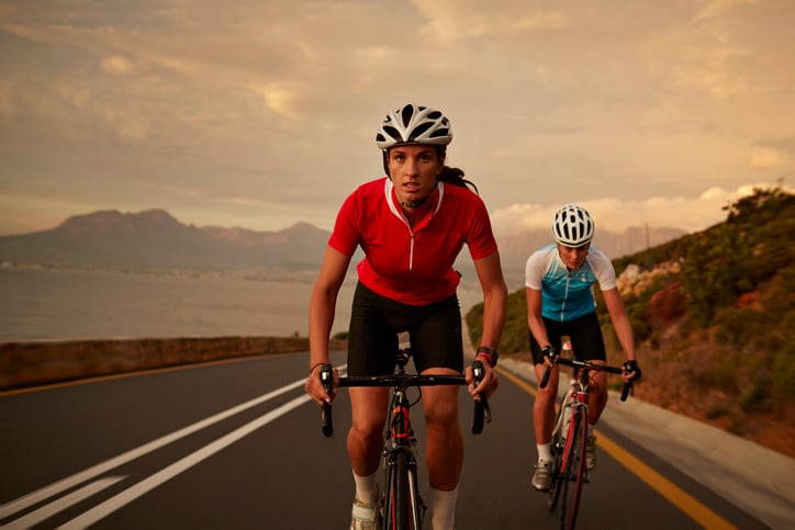 Female-road-cyclists-sport-supplement-habits.jpg