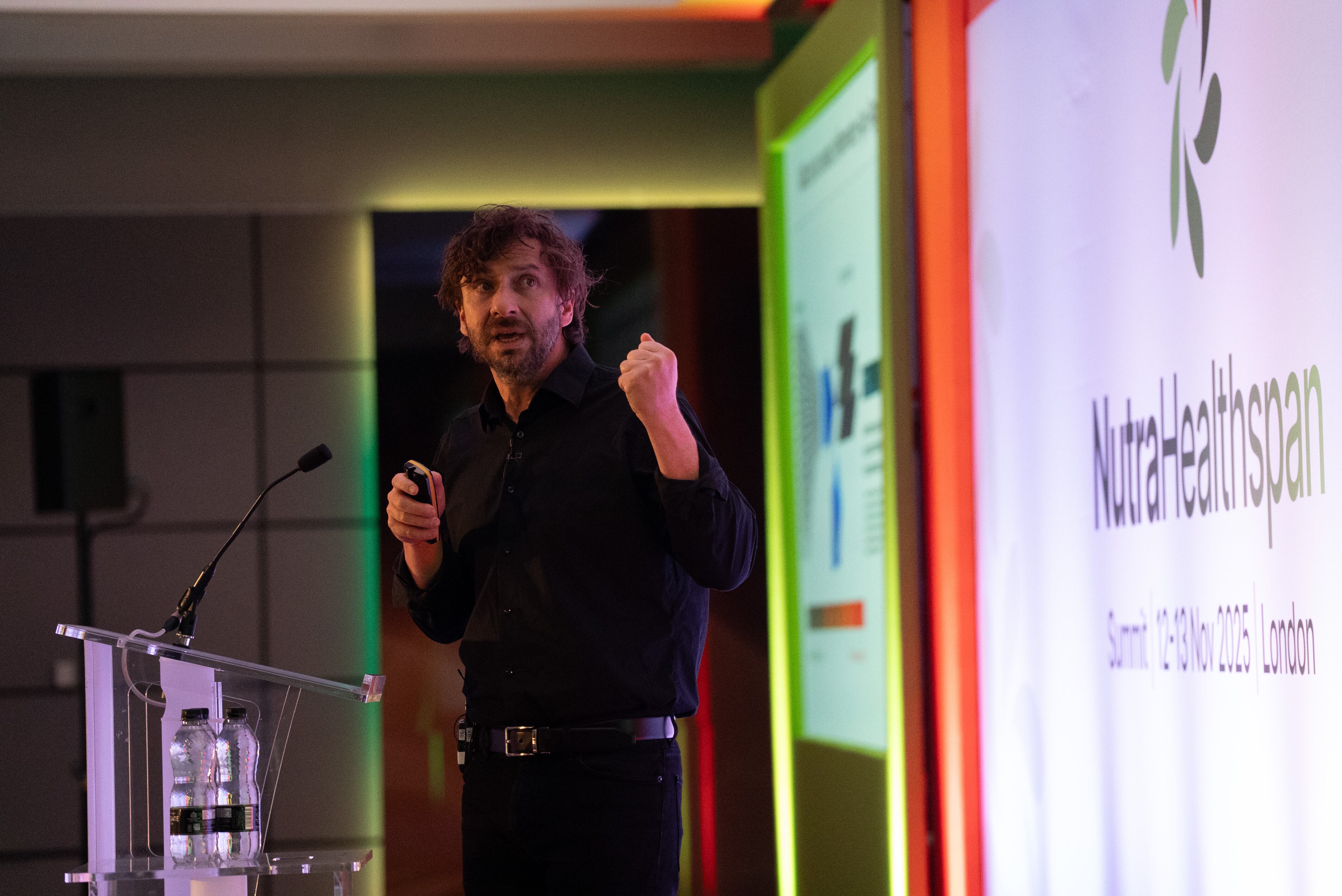 David Furman of the Buck Institute presenting on mapping organ aging trajectories to food ingredients and nutraceuticals.