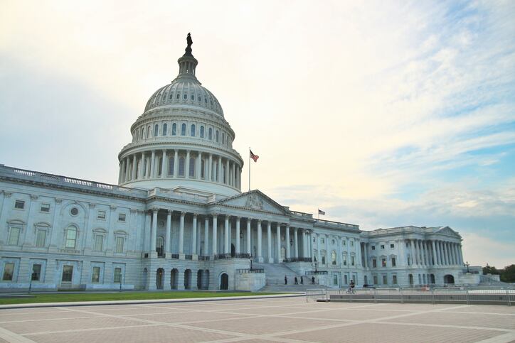 Trade organizations line up against bill that includes new supplement regulations