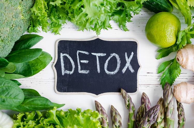 Are-detox-and-cleanse-passe.jpg