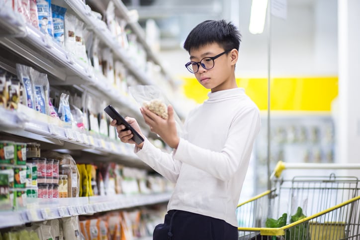 Rhode Island supplement sales bill advances in watered-down form