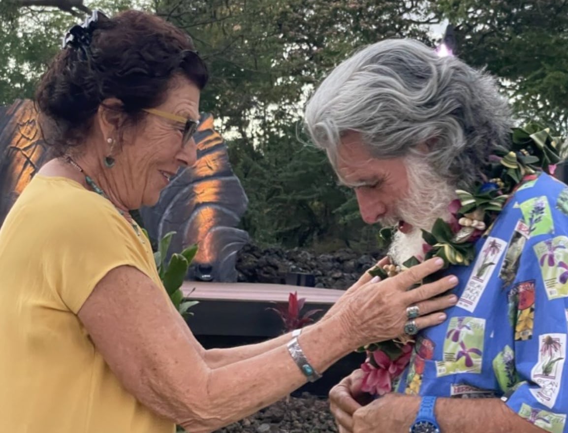 Peggy Brevoort and Mark Blumenthal at the 2023 UNPA annual members' meeting in Kona, HI.