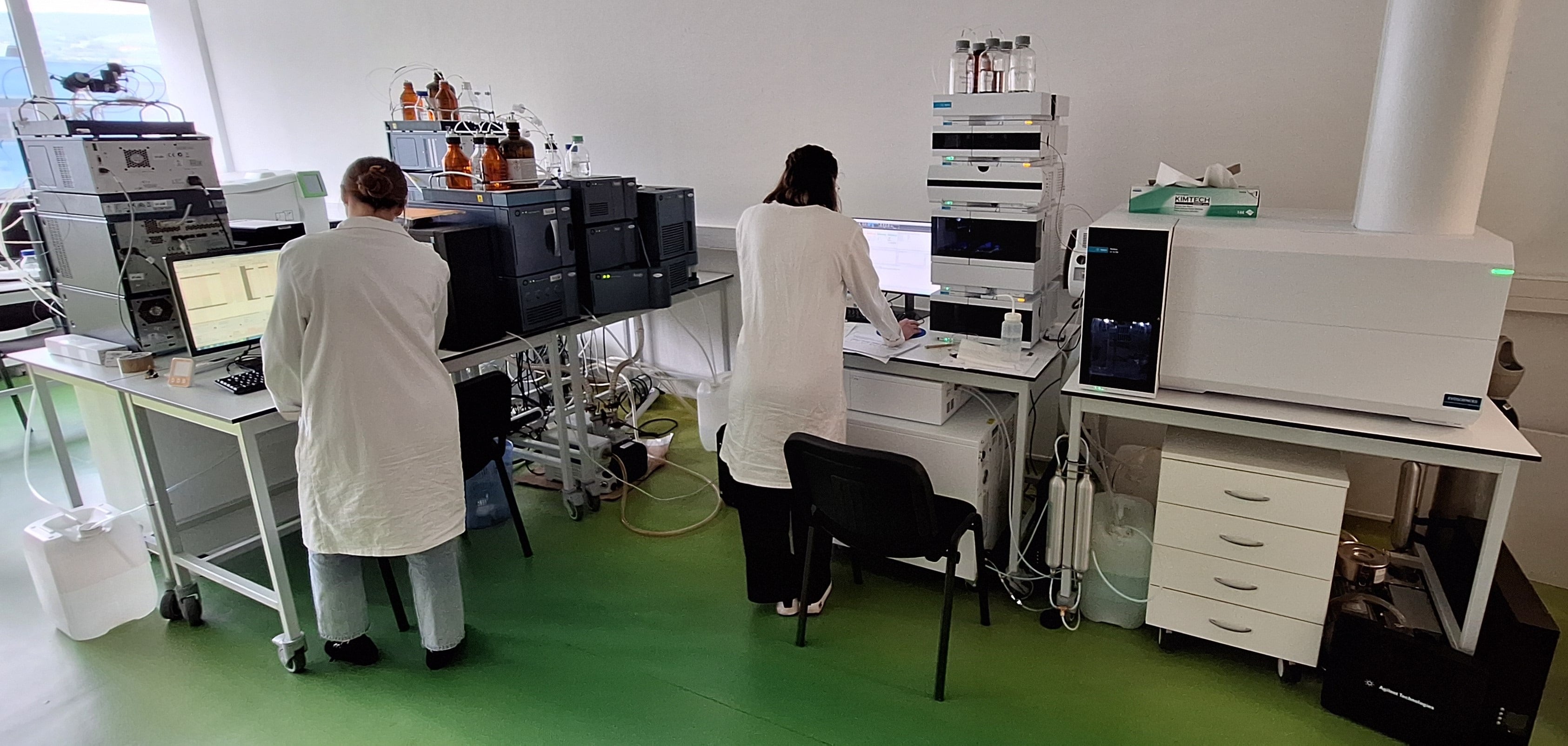 BotaniCERT scientists working in the laboratory in Grasse, France.
