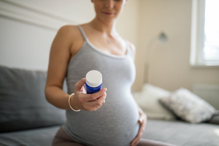 Folic-acid-supplements-during-pre-conceptional-prenatal-periods-may-lower-risk-of-autism-in-offspring.jpg