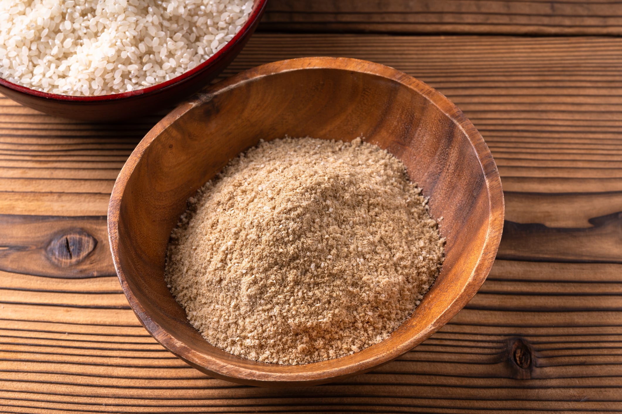 Polished white rice and rice bran