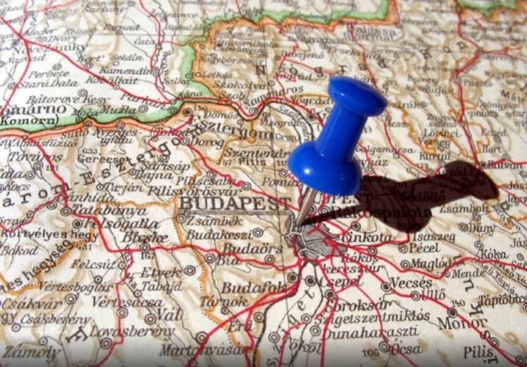 Counterfeit supplements taken by almost 40% of Hungary's 18-22 group