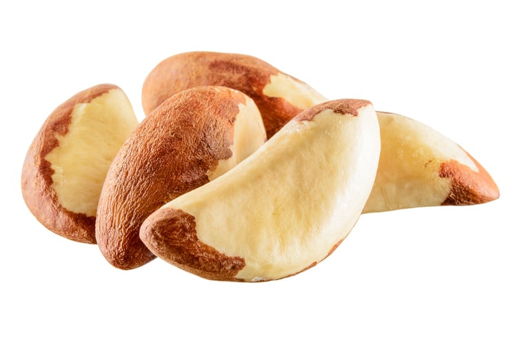 Adding Brazil nuts to diet helps the heart and aids weight loss, study finds
