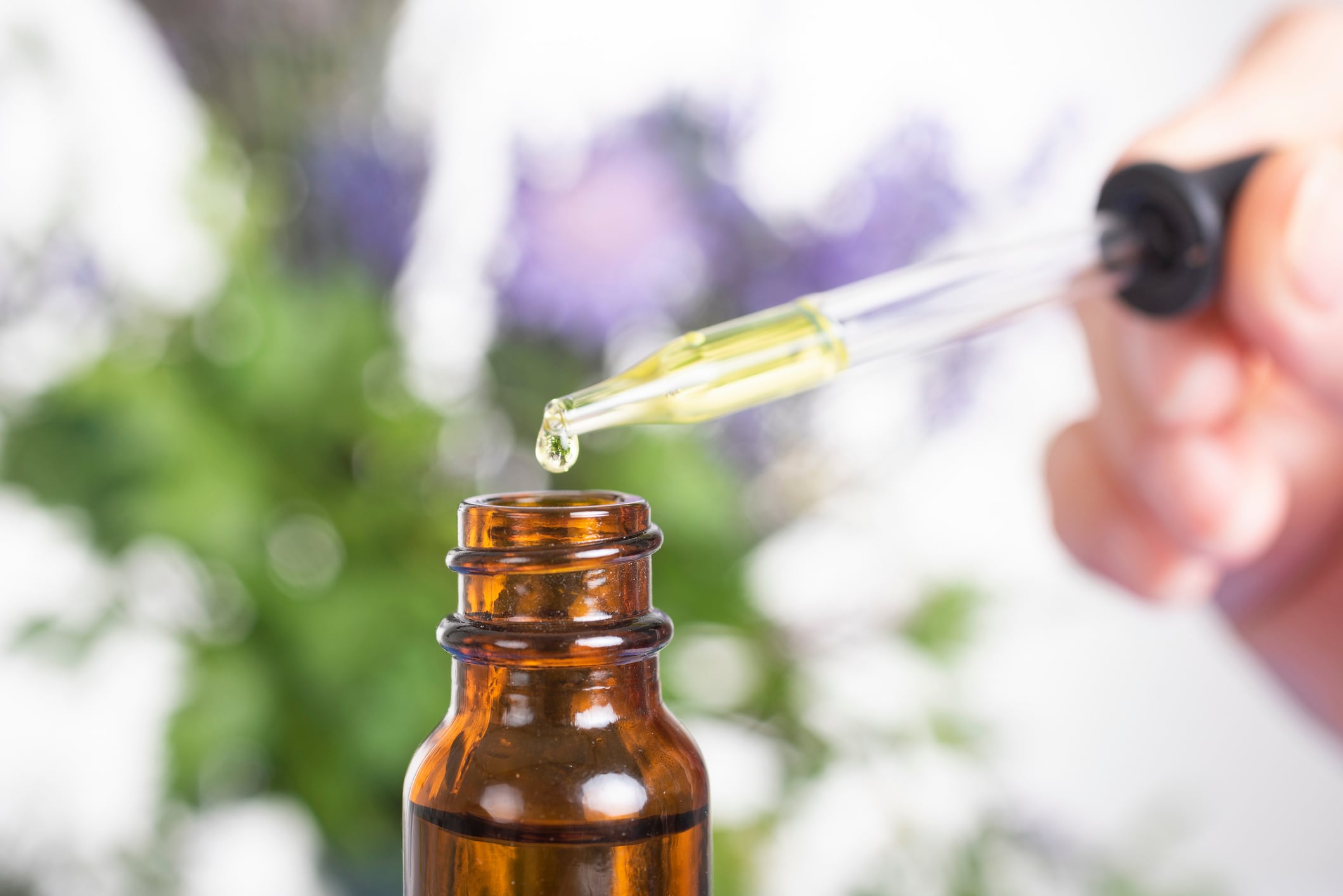 Young Living adds new farm in Ecuador for essential oil production
