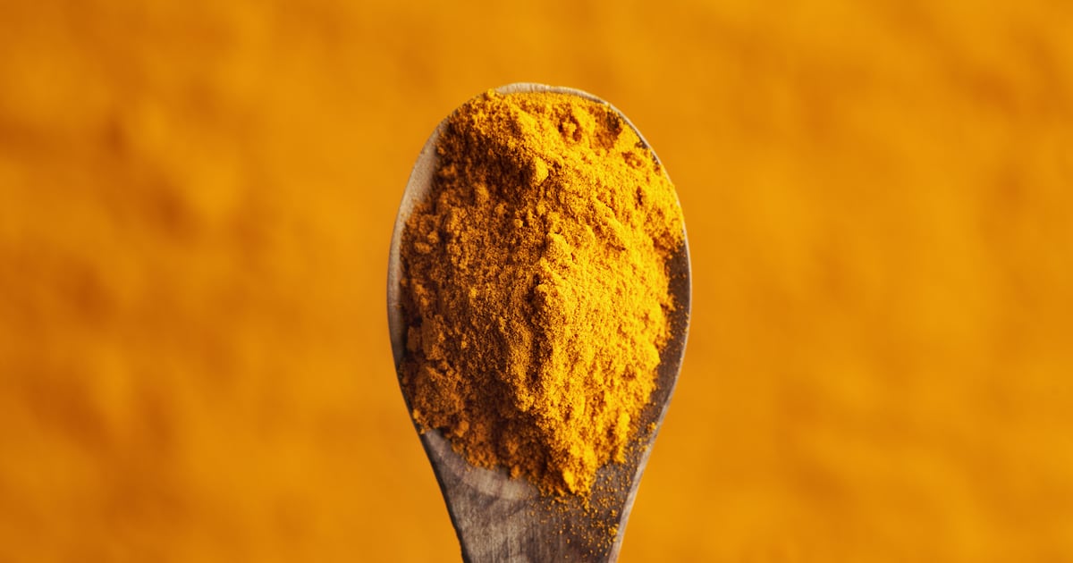 Curcumin combined with flaxseed oil may have potential for lipid management