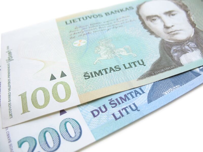 Lithuanian-money.jpg