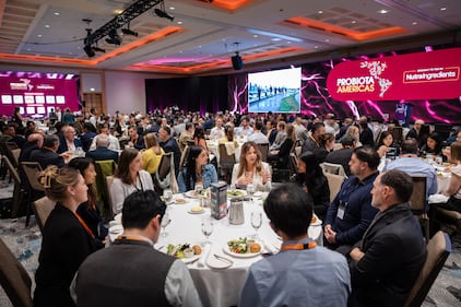 Networking continued over lunch as attendees participated in expert-led roundtable discussions on key issues shaping the future of the microbiome industry. Topics ranged from healthy aging and women's health to next-generation biotics, manufacturing, commercialization and global market strategy.