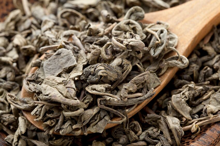 green-tea-botanical-herbal-drink-beverage-iStock.com-Savany.jpg
