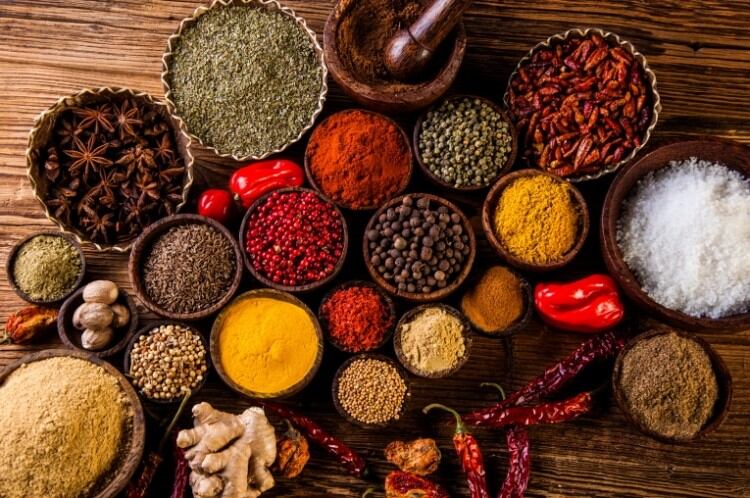 Anti-colorectal-cancer-effects-of-spice-compounds-warrant-further-human-study-Review.jpg
