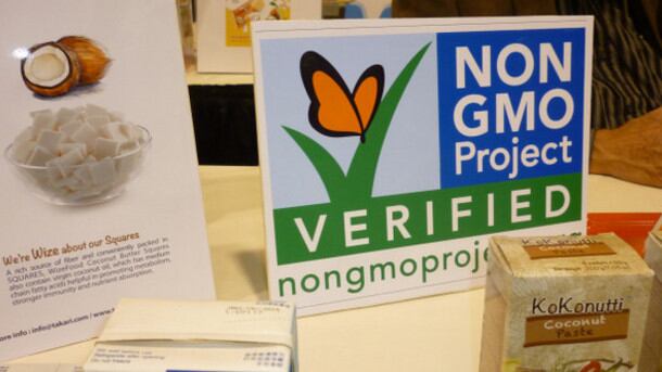 non-gmo-sign-at-expo-west.jpg