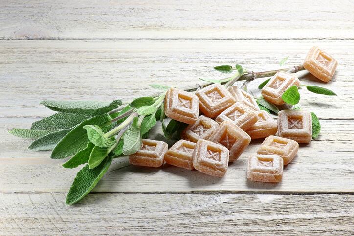 Throat relief: Botanical lozenges ‘good alternatives' to antibiotics for treating pharyngitis - RCT