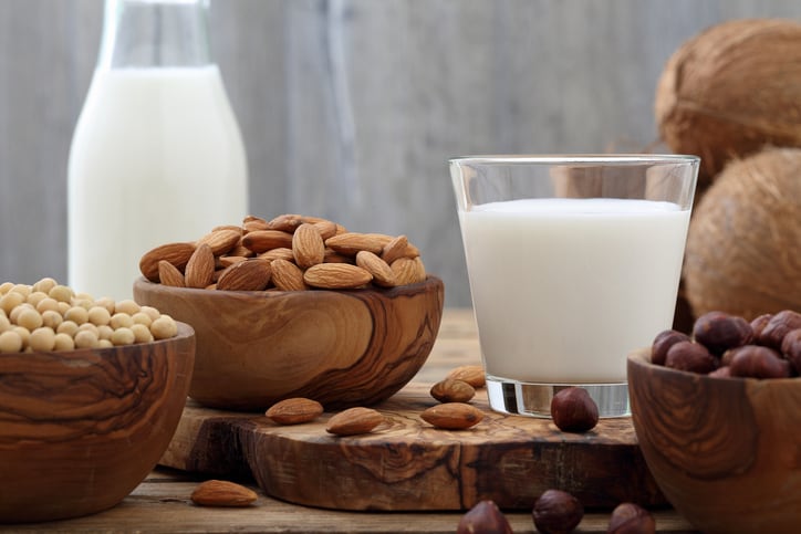 coconut-soy-almond-nut-milk-DENIO-RIGACCI.jpg