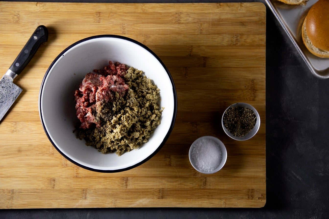 Upcycling food waste to grow ‘highly nutritious’ mycelium protein