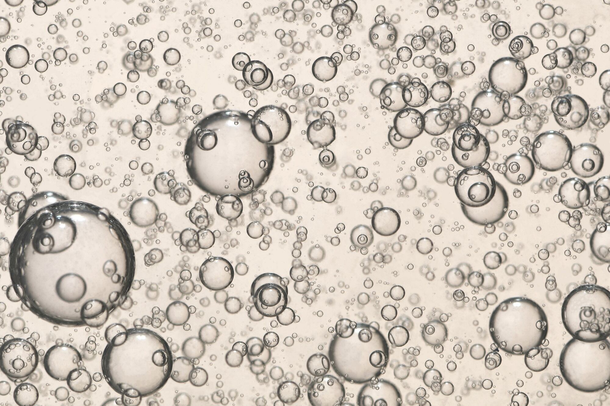 Cindy Crawford’s Meaningful Beauty partners with Hydrosome Labs for new serum formula