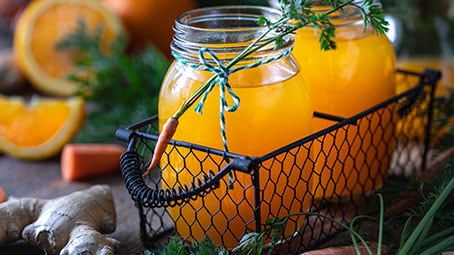 Natural ingredients for eye health and anti-aging