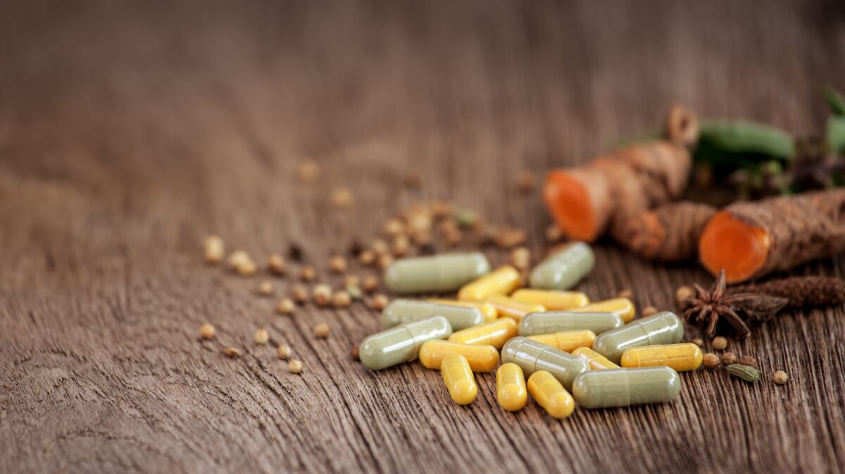 TGA advises "extreme caution" after detecting cancer-causing contaminants in Chinese herbal pills