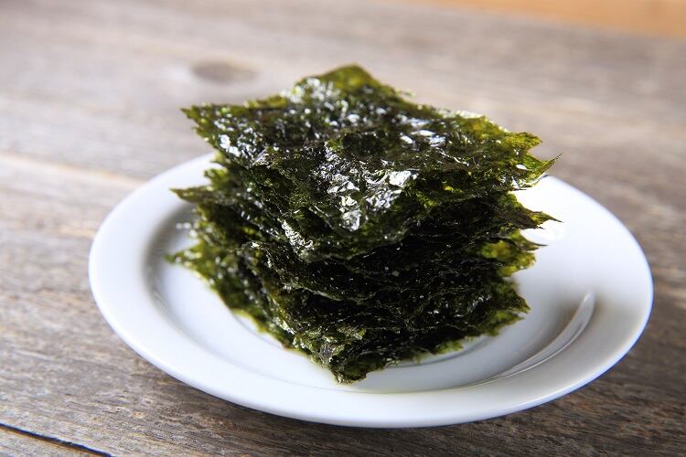 Kelp-seaweed-on-plate-GettyImages-4nadia.jpg