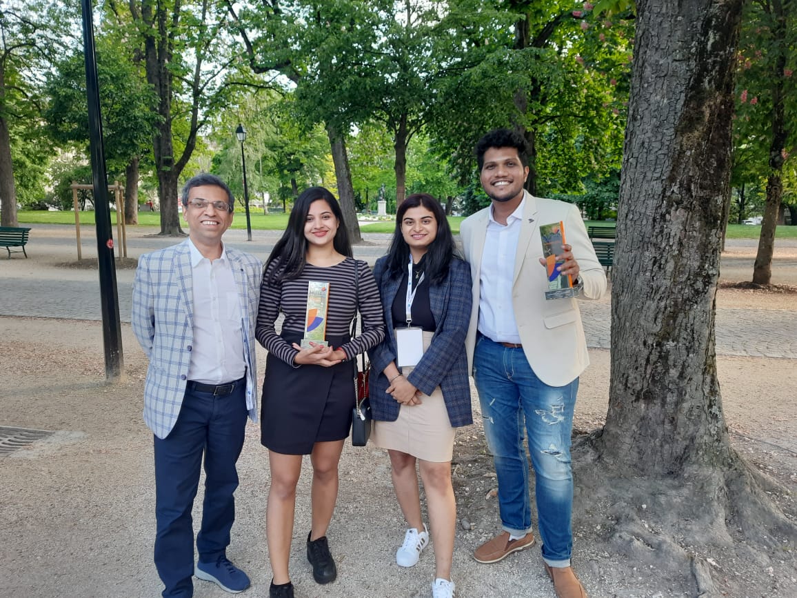 Vedic-lifesciences-scoops-NutraIngredients-research-project-award.jpg