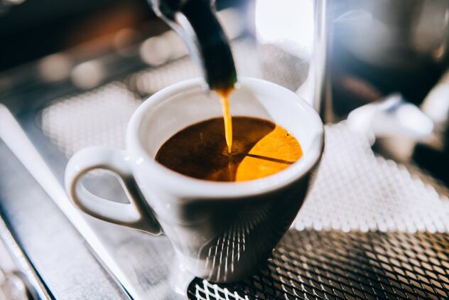 Drinking-coffee-can-lower-risk-of-fibrosis-in-liver-disease.jpg