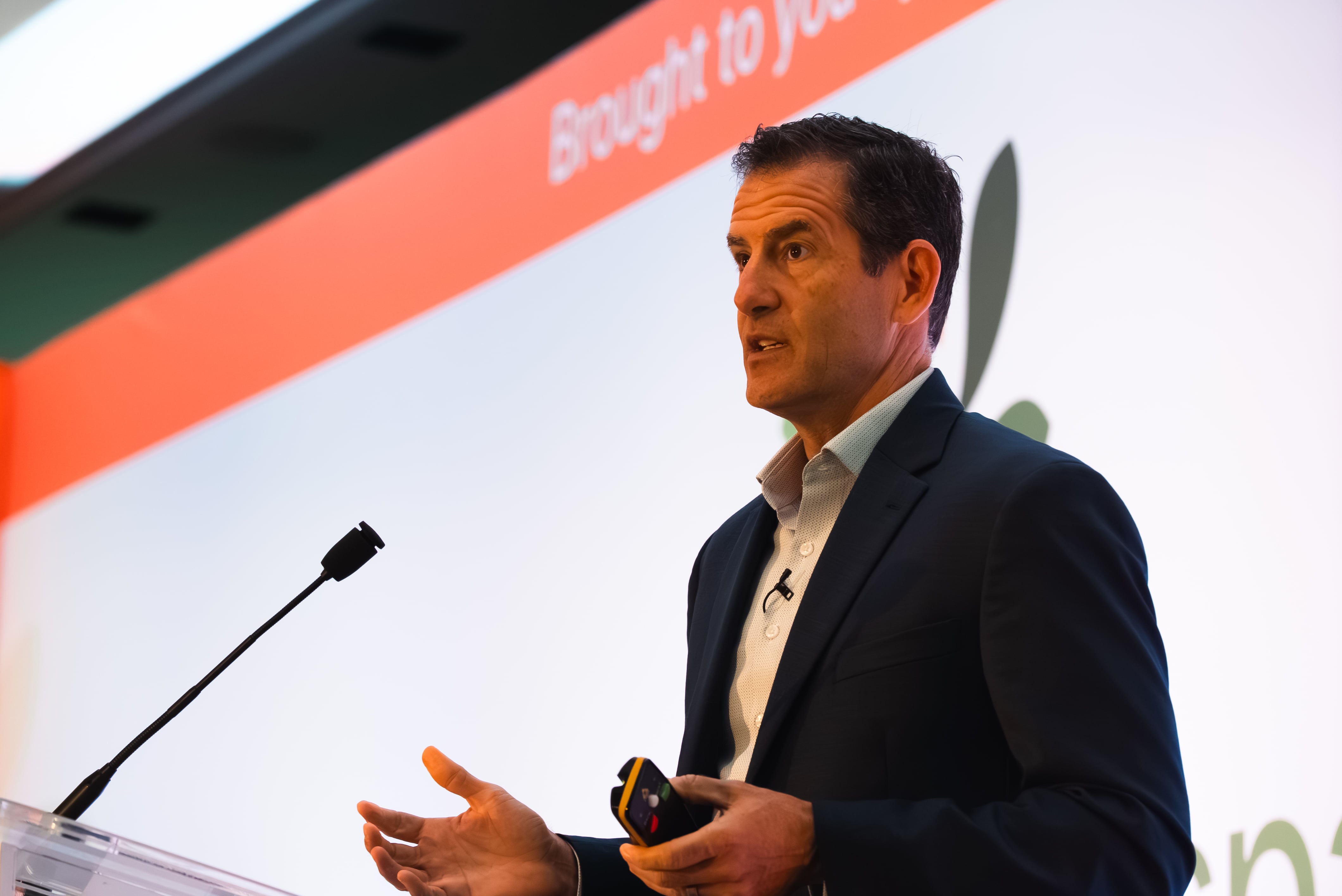 Dr. Gregory Leyer speaking at the Nutra Healthspan Summit