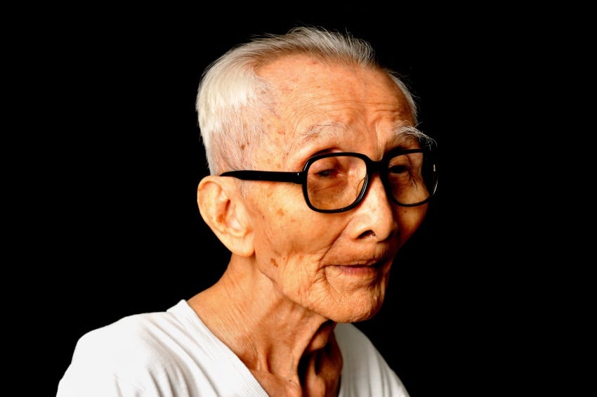 Frail-old-man.jpg