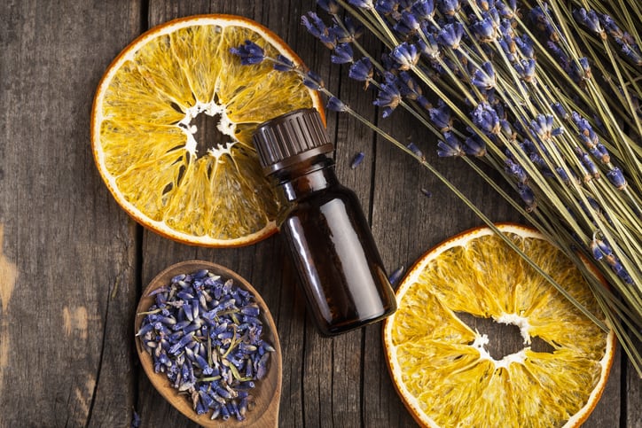 Science-meeting-presenters-say-that-to-expand-essential-oils-research-base-quality-issues-must-be-solved.jpg