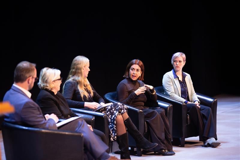 Stephen Daniells of NutraIngredients, Muriel Gonzalez of The Vitamin Shoppe, Linda Neckmar of Novonesis, Jessica Pasco of Holland & Barrett and Meghan Taylor of MaryRuth's discussing the state of the market at Probiota 2026 Dublin.