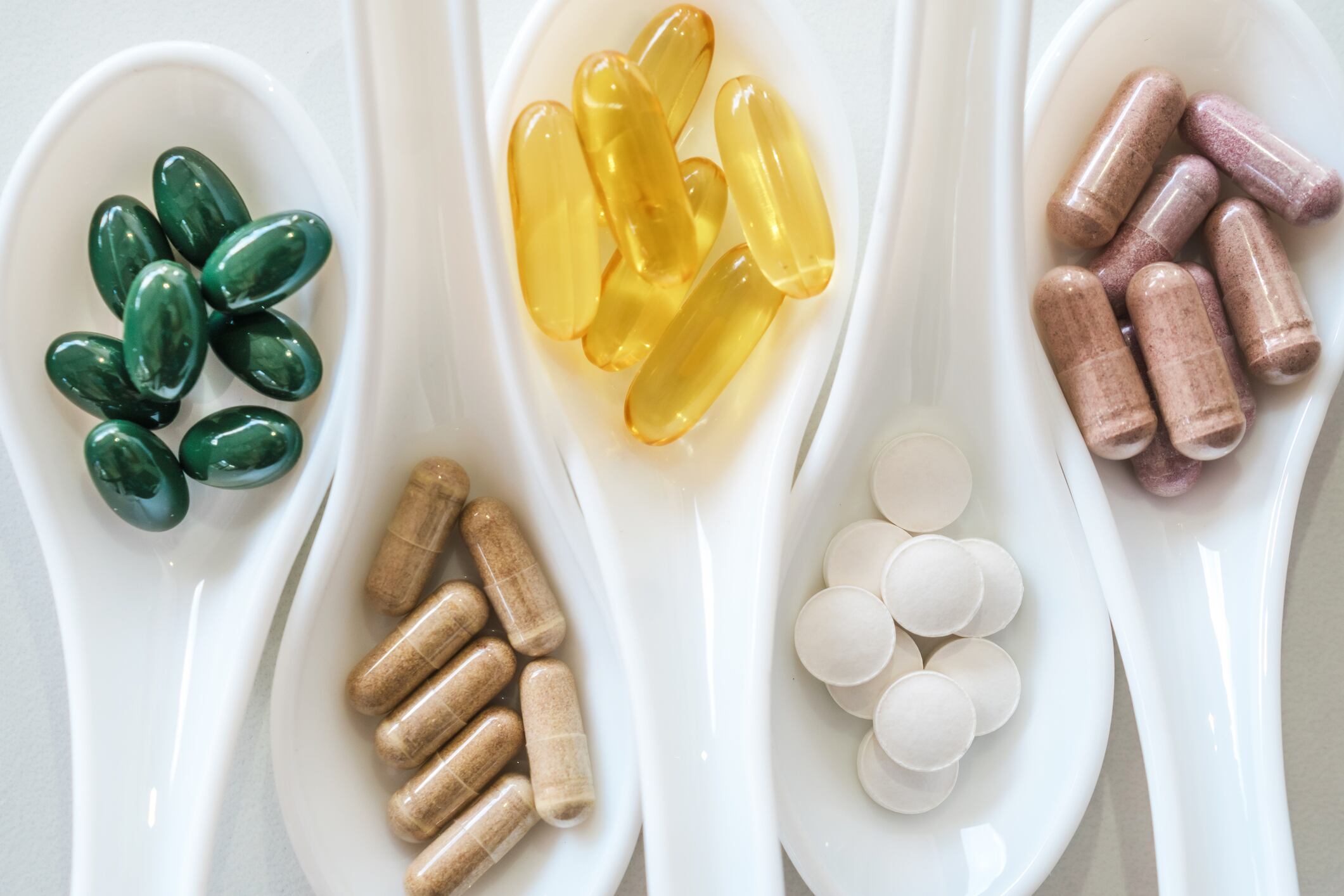 72-of-EU-consumers-express-confidence-in-safety-quality-of-supplements-FSE-survey.jpg