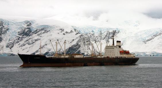 Aker-fishing-vessel-krill.jpg