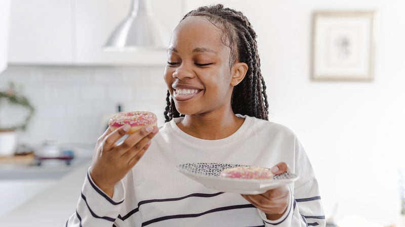 Consumers-prefer-sweet-over-salty-snacks-as-healthy-options-ripe-for-innovation-IFIC-finds.jpg