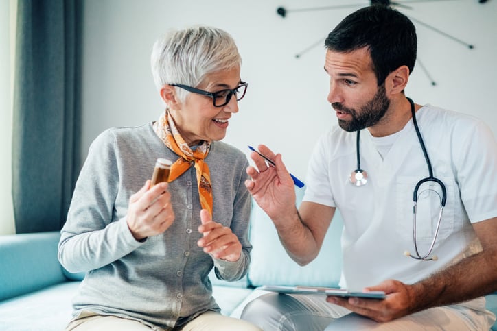 Researchers investigate if white coats make dieticians more credible 