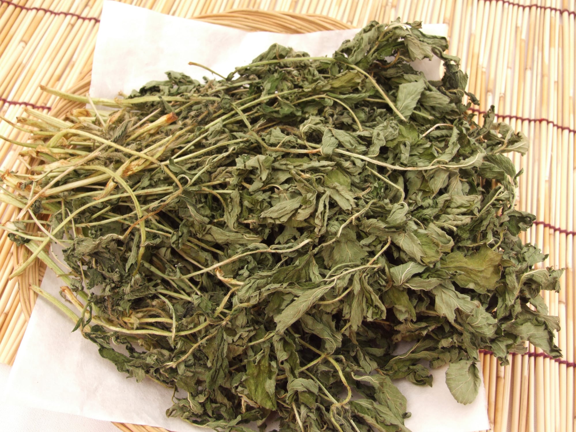 A picture showing dried Agrimonia pilosa.