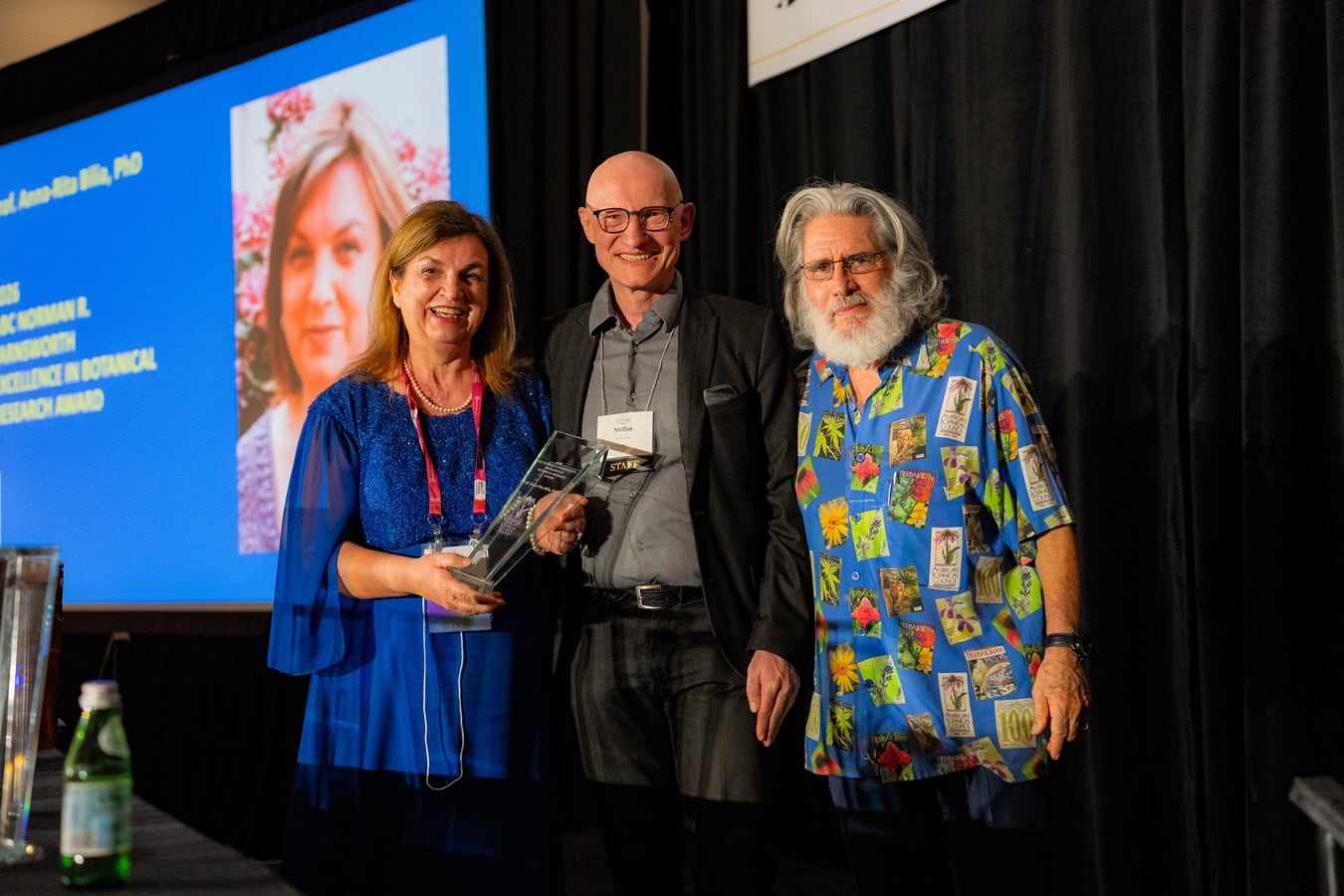 Anna-Rita Bilia, PhD, a professor of chemistry at the University of Florence in Italy, recipient of the Norman R. Farnsworth Excellence in Botanical Research Award with ABC's Stefan Gafner and Mark Blumenthal