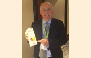 Professor David Richardson consulted on Sirco and shows off the new packaging at Food Vision 2013 in Cannes last week.
