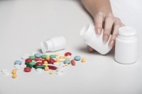 pills supplements iStock.com vadimguzhva