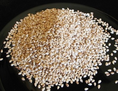 Open sesame: “...the lowering plasma cholesterol and glycaemic levels might be related to the amounts of sesamin complex from sesame seeds.