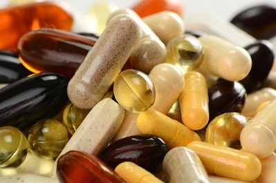 EFSA finds pharma pill coating is safe for food supplements