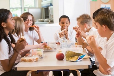 If passed, the nutrient profiles would apply to all food sold and advertised in Czech schools, excluding meals served in canteens, which fall under separate legislation.