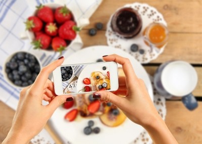Does social media influence the way we eat? One study says yes