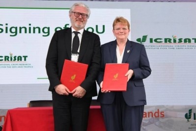 Anthony Finbow, Eagle Genomics CEO, and Dr Jacqueline Hughes, Director General ICRISAT