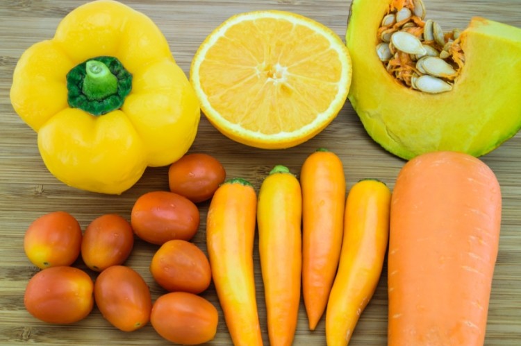 The influence of a carotenoid- and antioxidant-rich diet on the aging process is of increasing interest since life expectancy is steadily increasing in Western countries. ©iStock