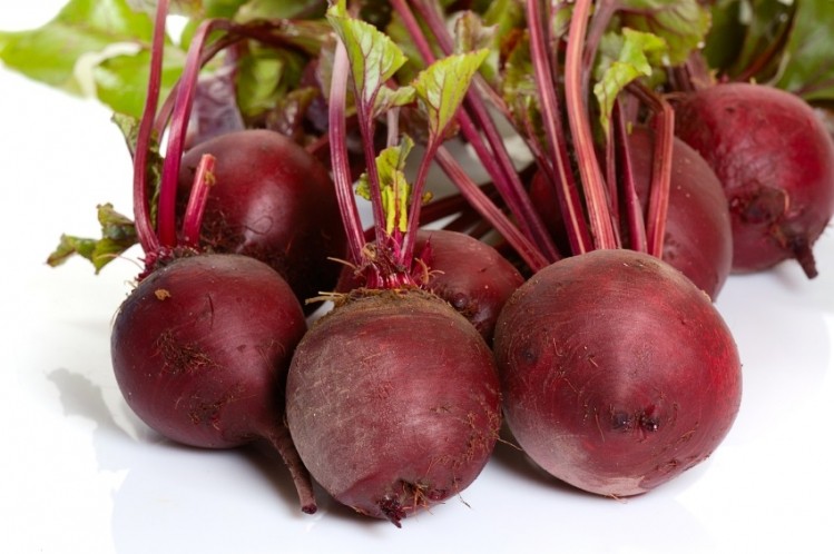 Beetroot juice may boost aerobic fitness for swimmers